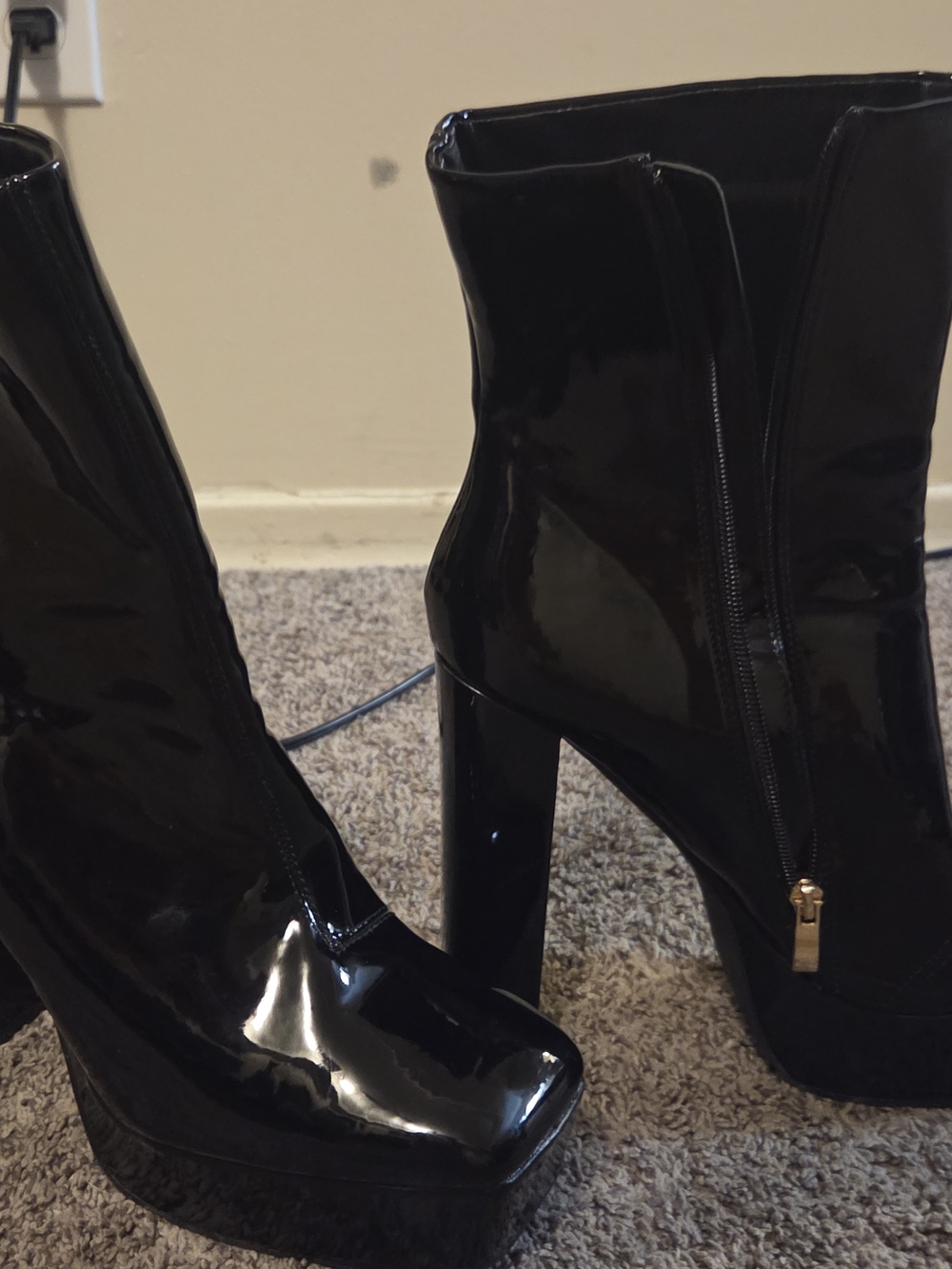 New Shein Black Patent Platform Ankle Boots - Women's